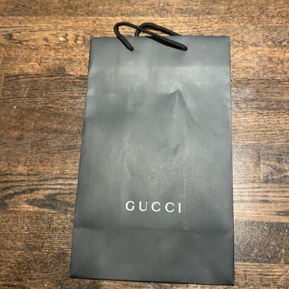 Gucci shopping bag